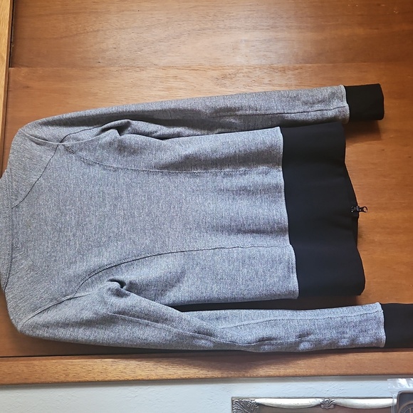 Lululemon Asana Jacket Sz 4 - Picture 7 of 9